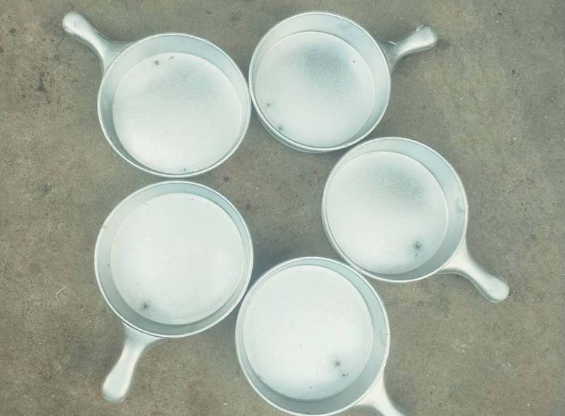 深圳铝制小奶锅平底锅